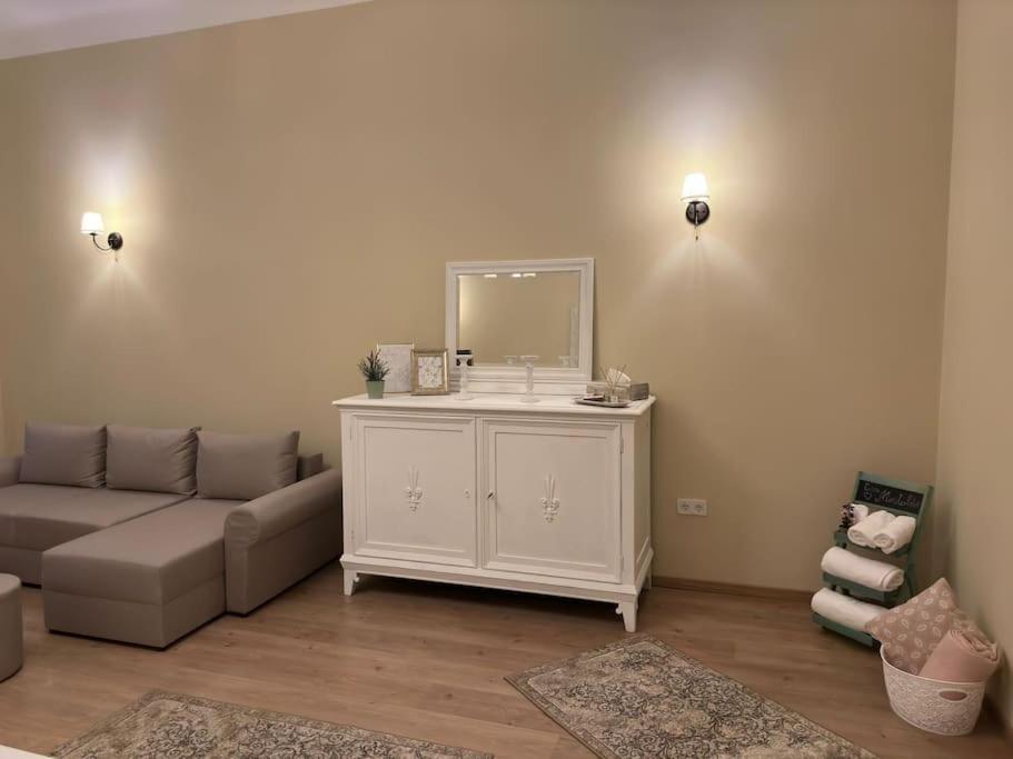 Studio Montaldo Braszów Zewnętrze zdjęcie