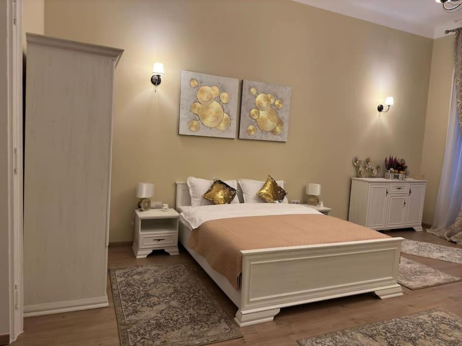 Studio Montaldo Braszów Zewnętrze zdjęcie
