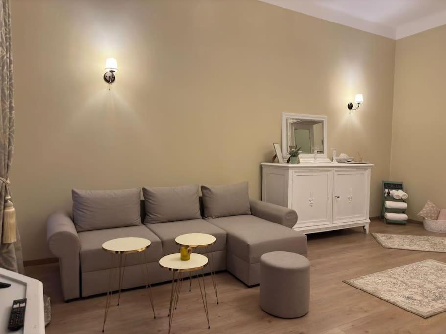 Studio Montaldo Braszów Zewnętrze zdjęcie